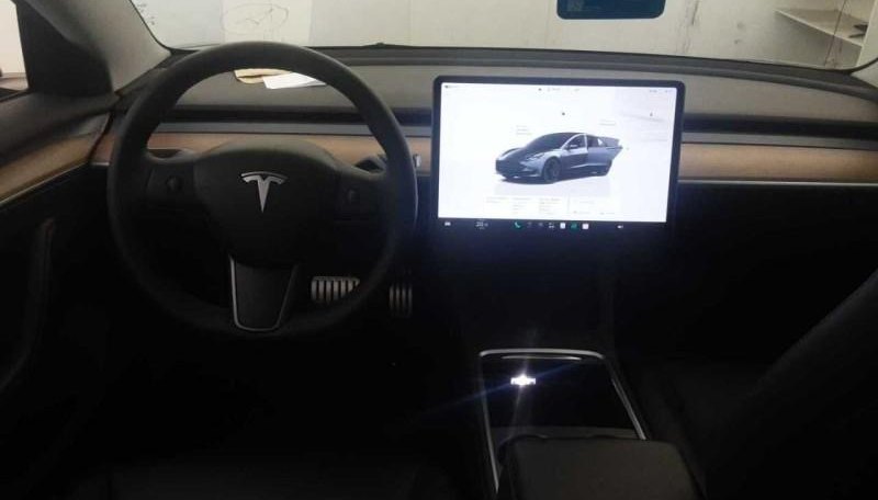 Tesla Model 3 Performance Dual AWD 7