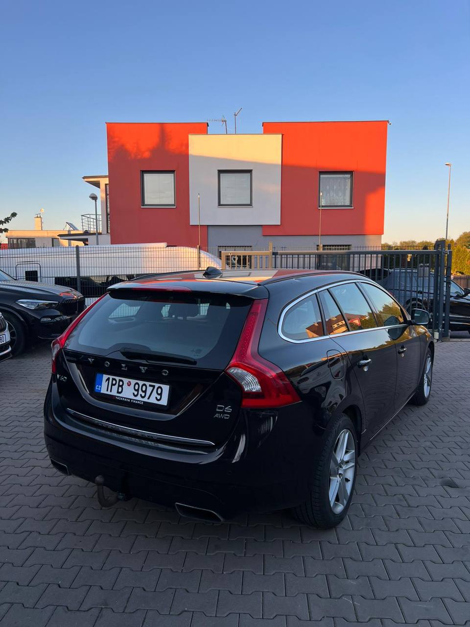 Volvo V60 Plug hybrid (283koni) 6