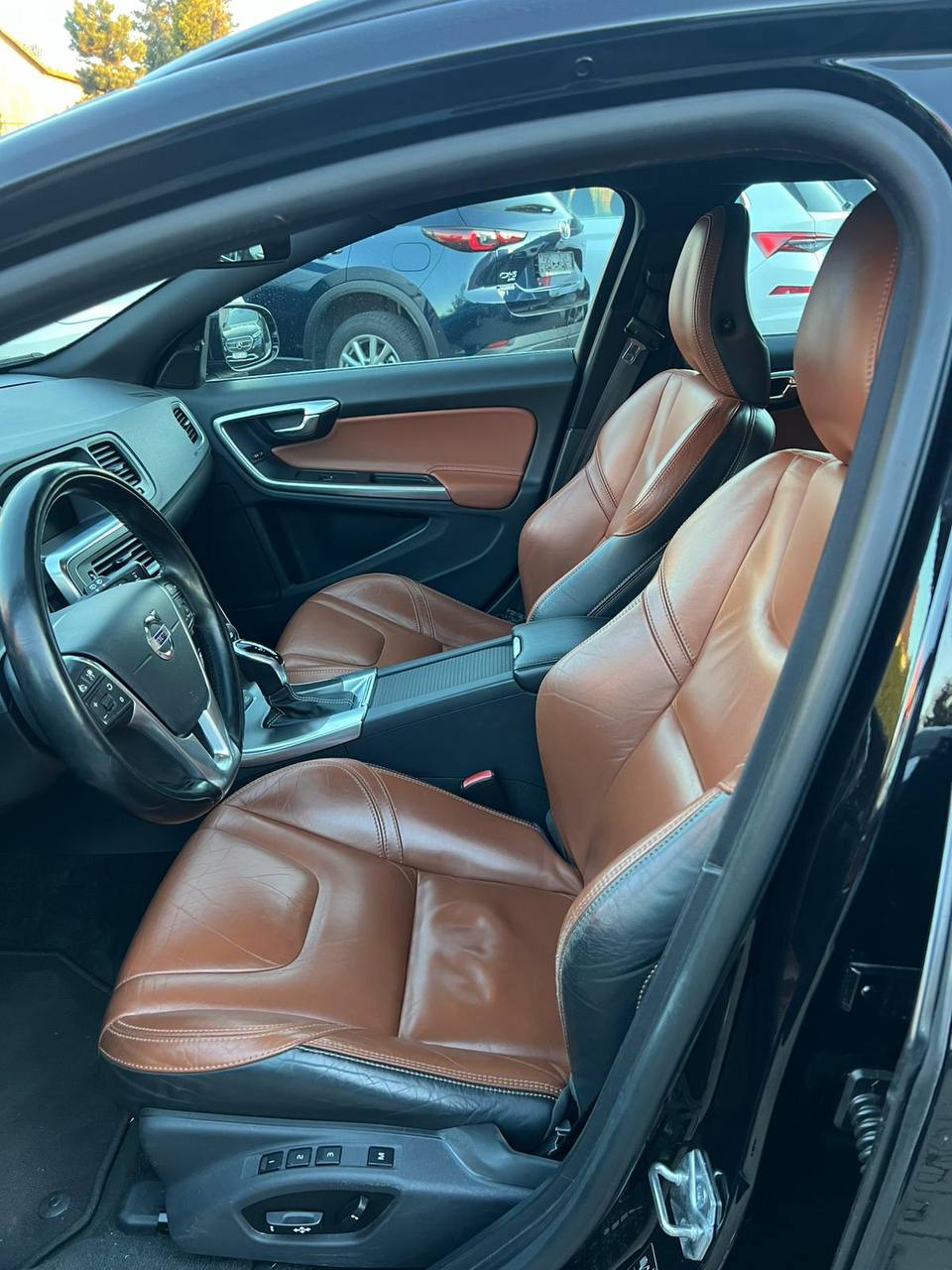 Volvo V60 Plug hybrid (283koni) 8