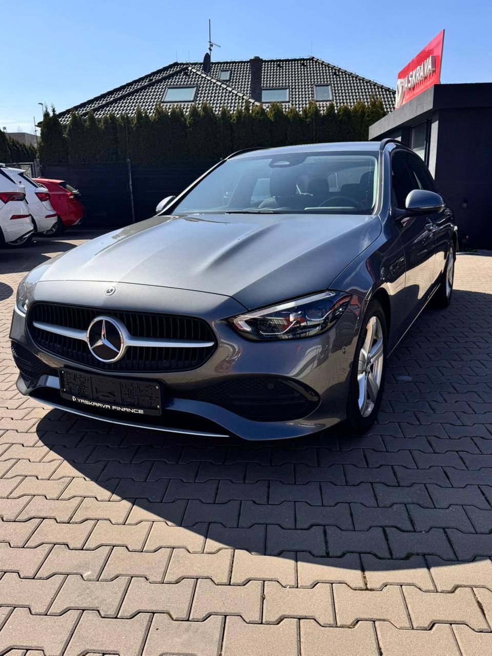 Mercedes C (mild hybrid) 2