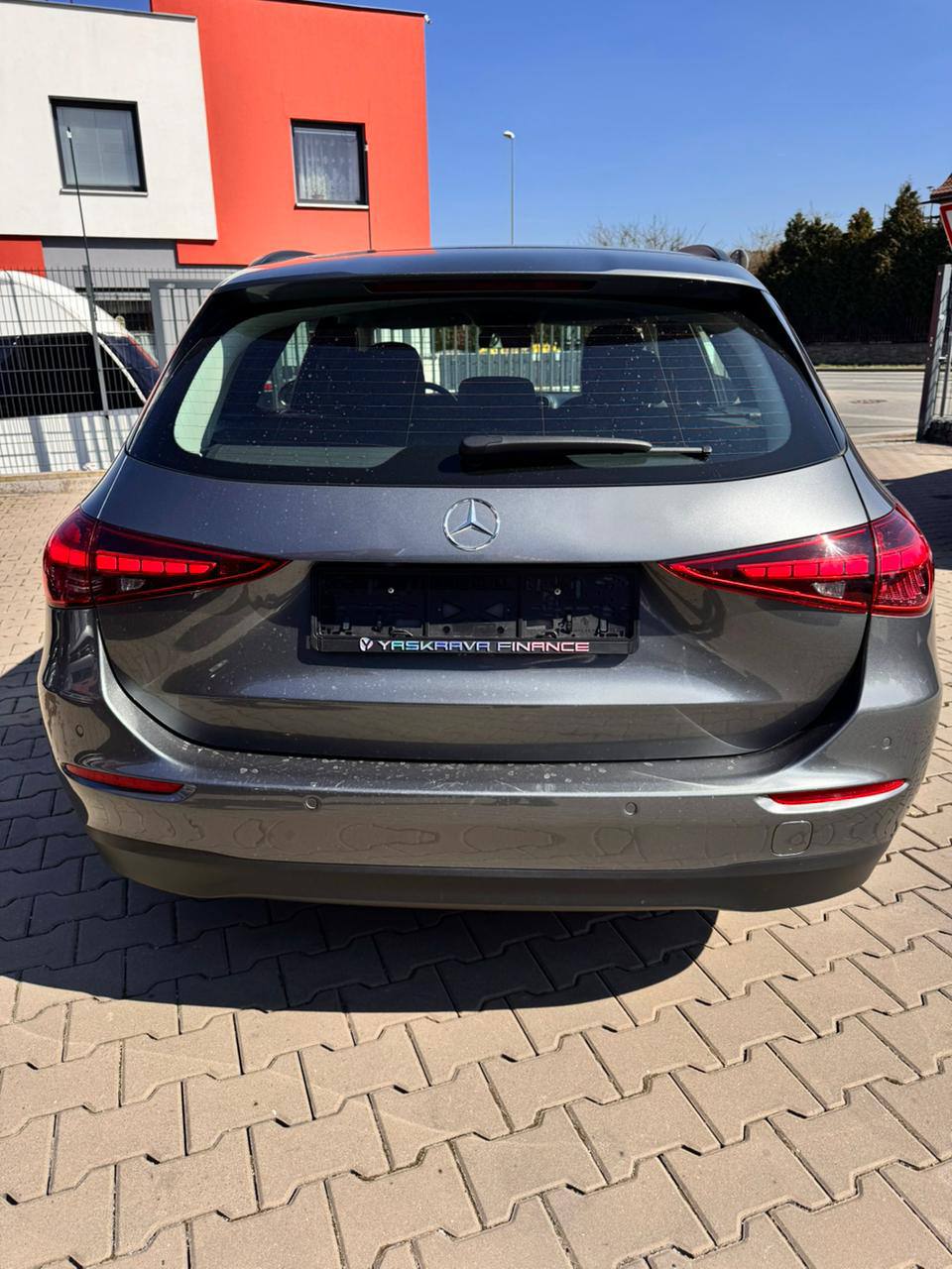 Mercedes C (mild hybrid) 7