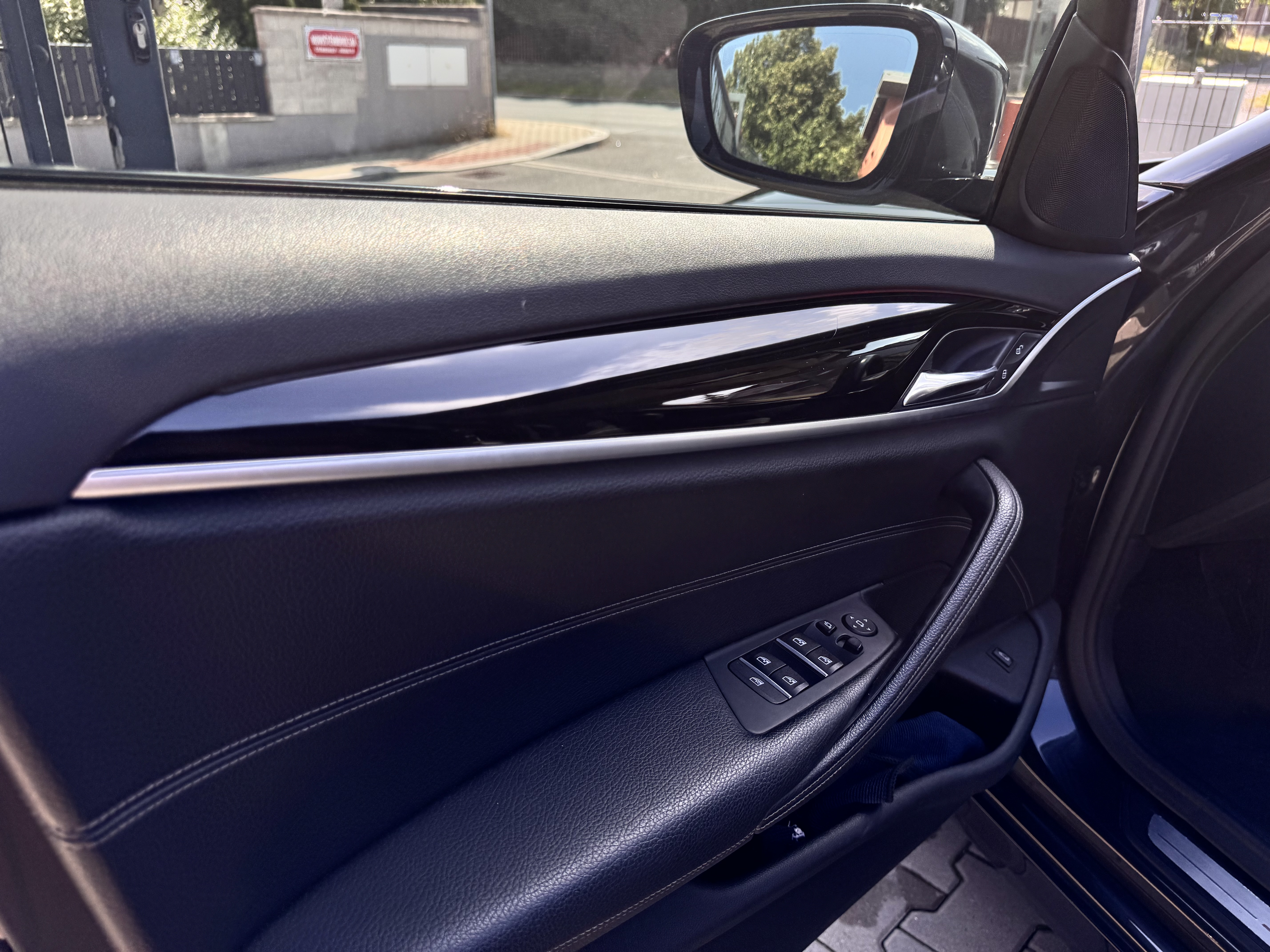 BMW 530d luxury line 11