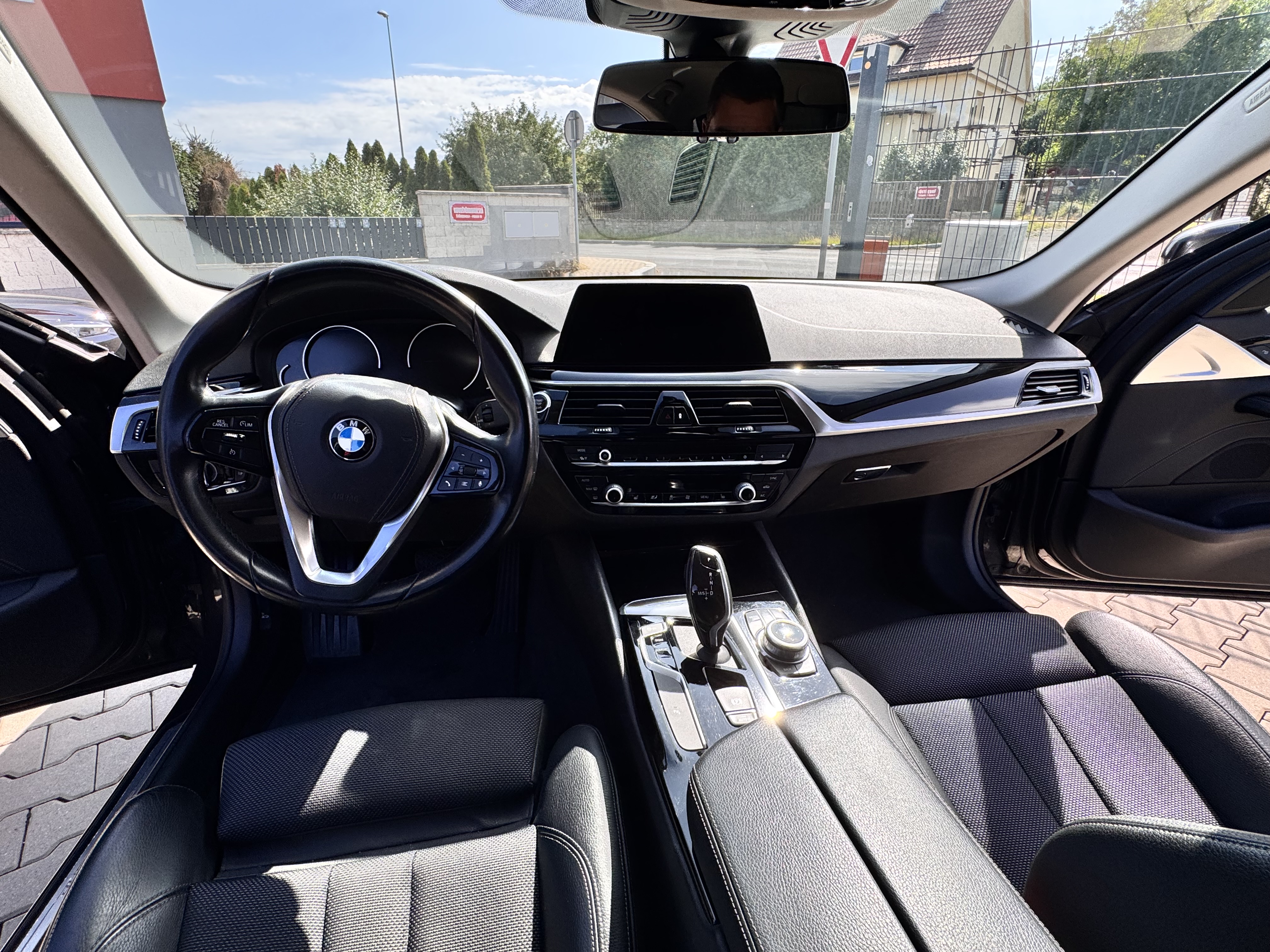 BMW 530d luxury line 13
