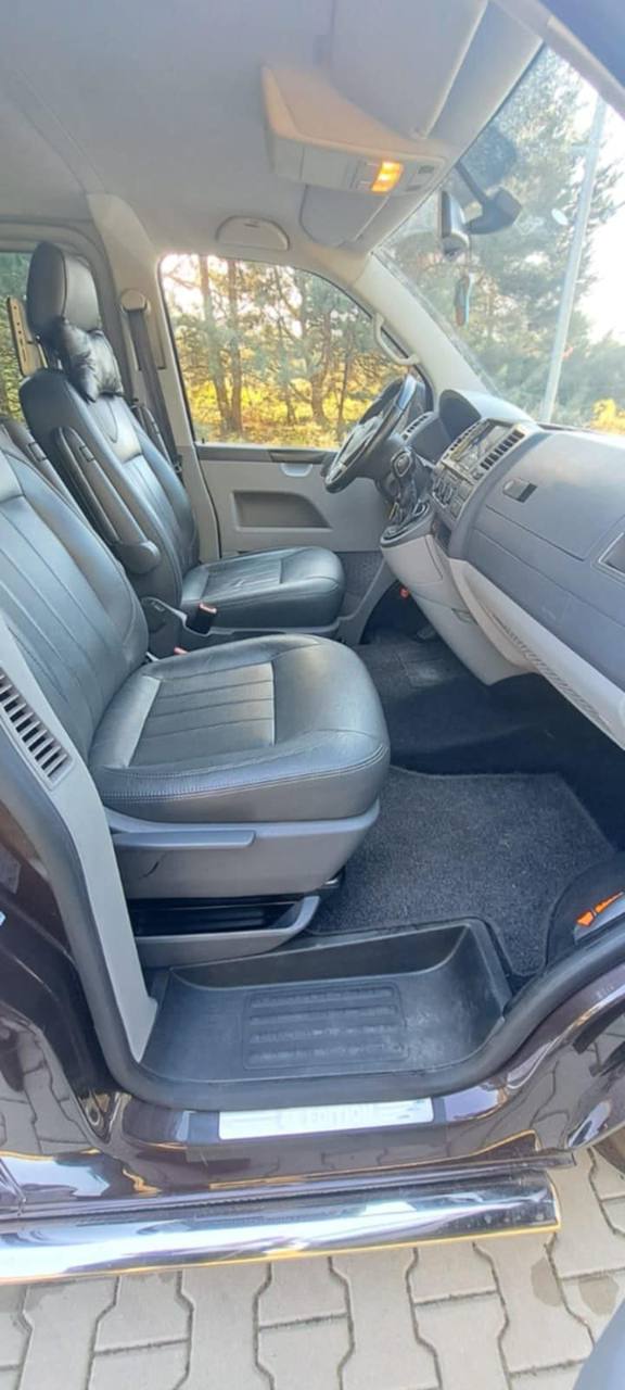 VW Multivan 12