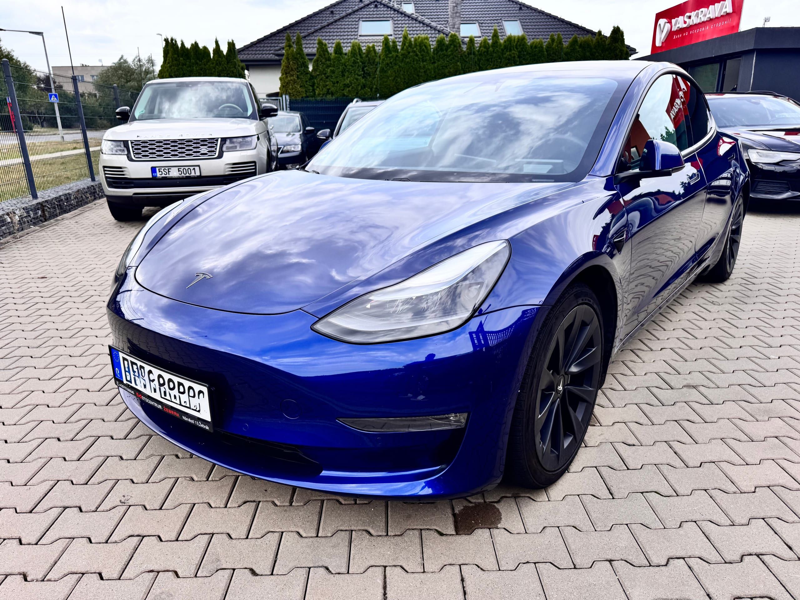 Tesla Model 3 Long Range 2