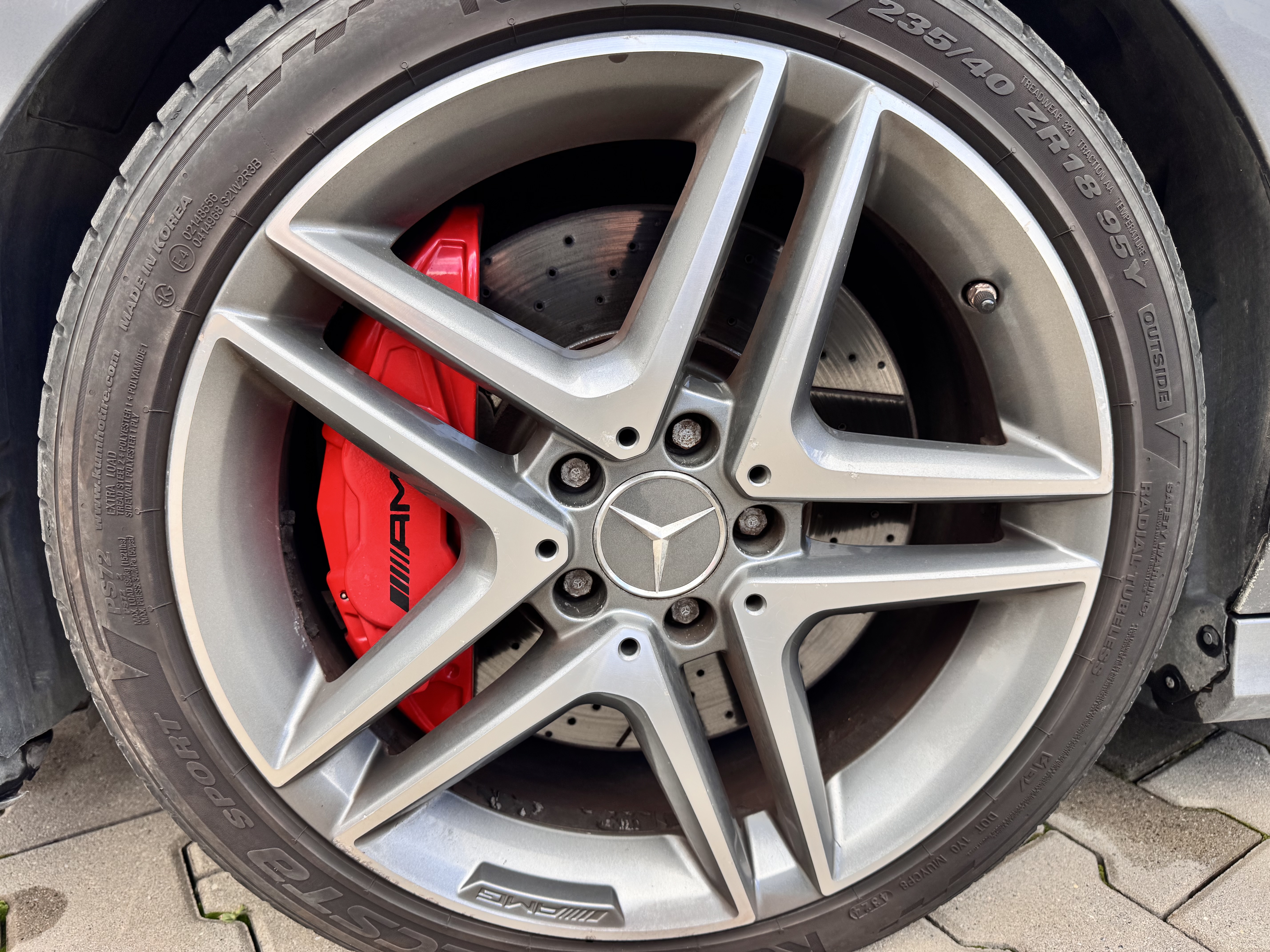 Mercedes-Benz A45 AMG 3