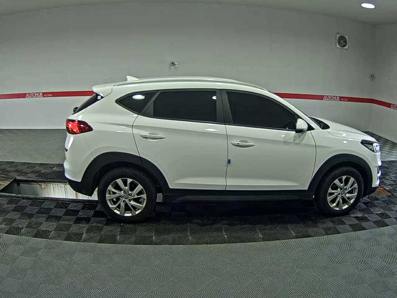 Hyundai Tucson 1.6 CRDi 3