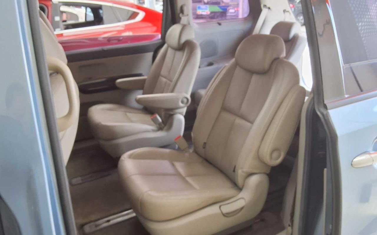 Kia Carnival 2.2 CRDi 5