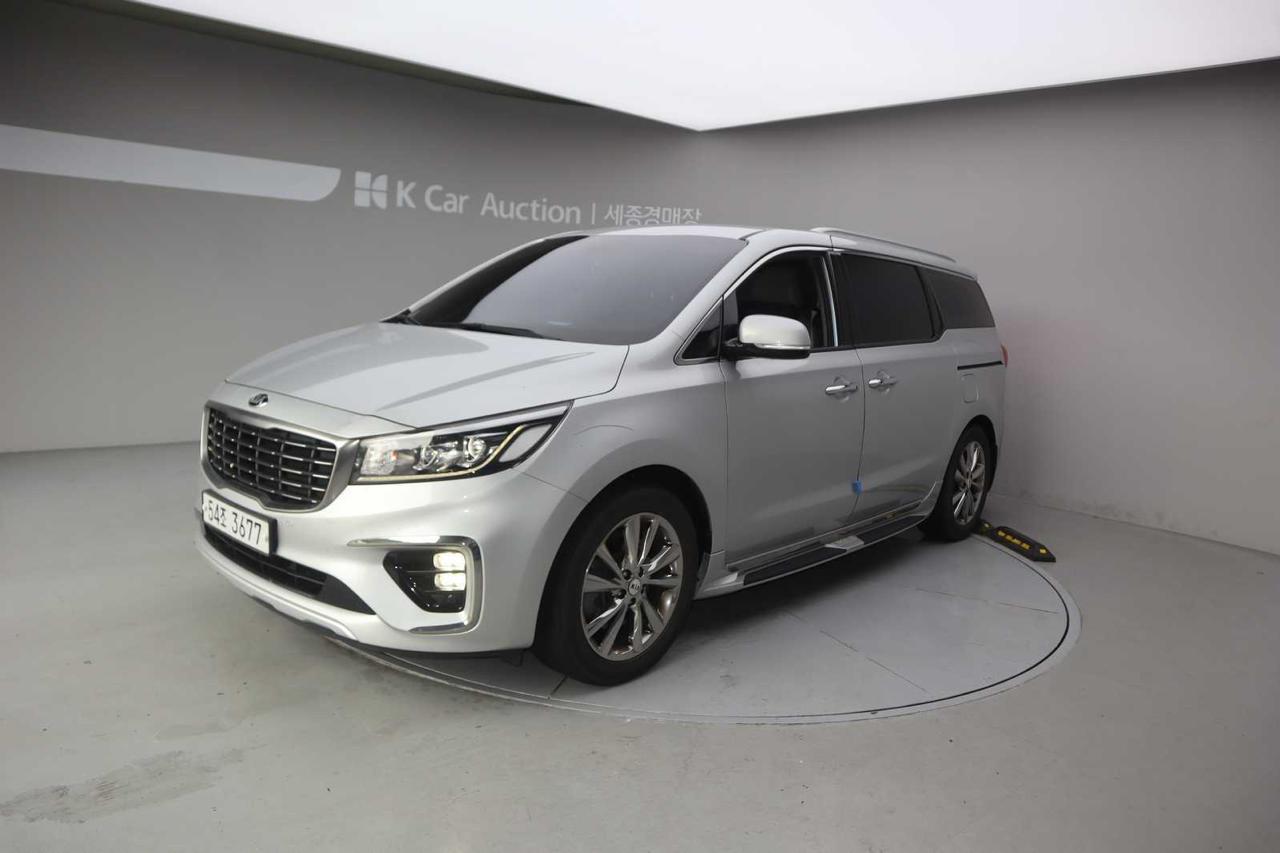 Kia Carnival 2.2 CRDi