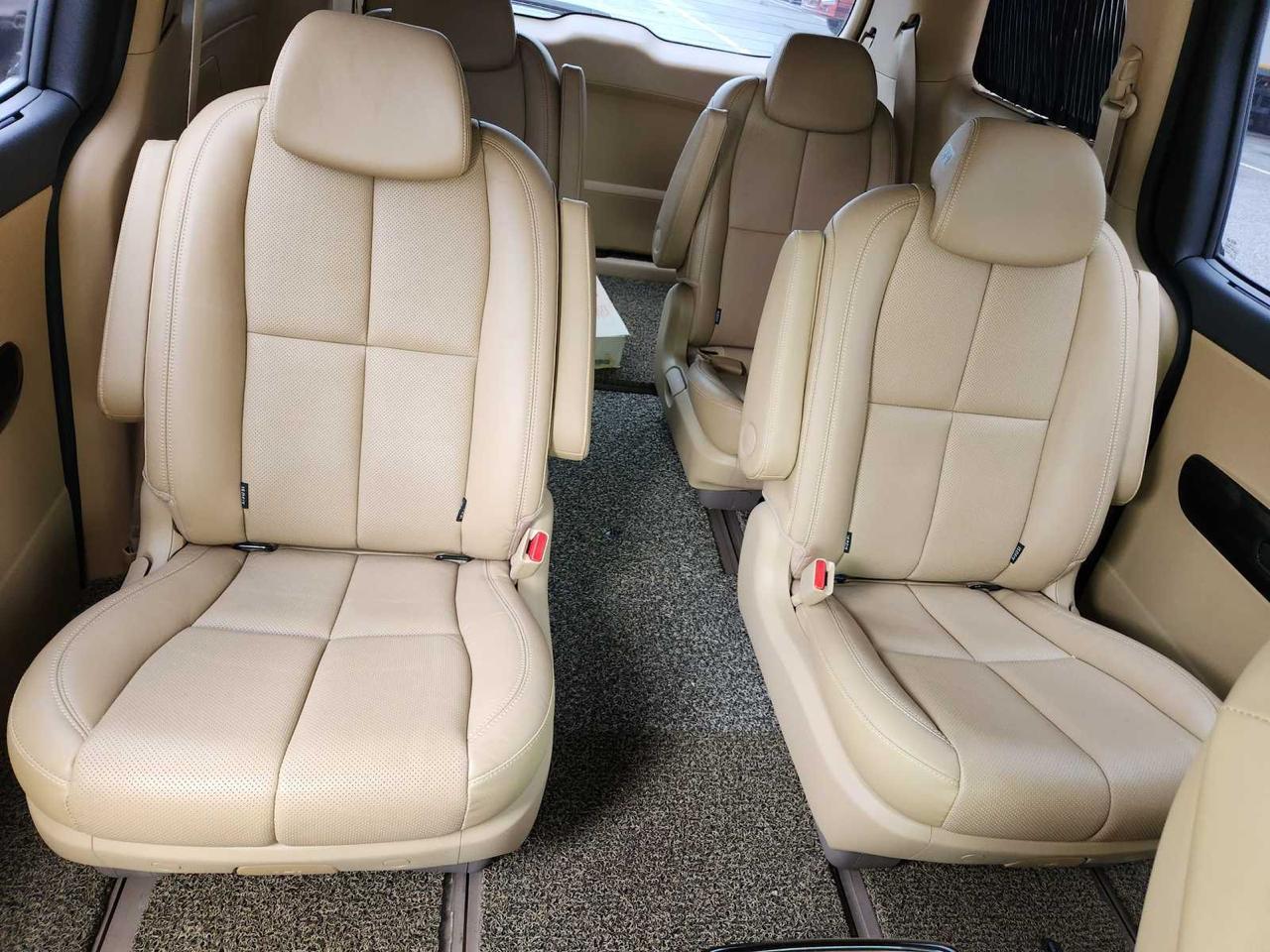 Kia Carnival 2.2 CRDi 5