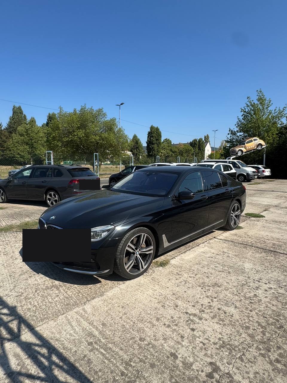 BMW 750i Individual M Sport 2017 3