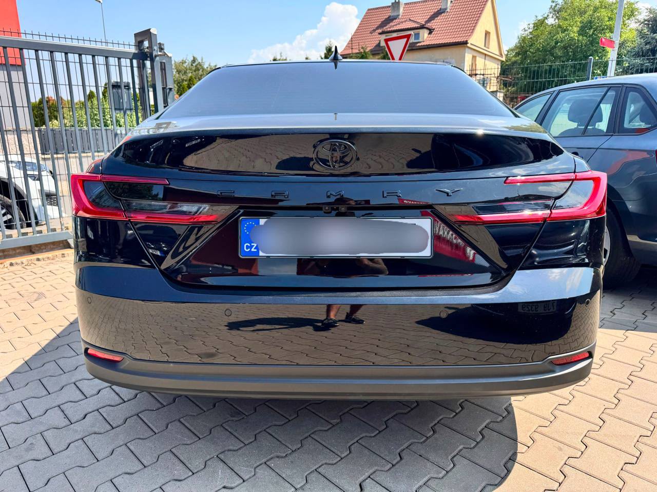 Toyota Camry 2.5 Hybrid 2026 2