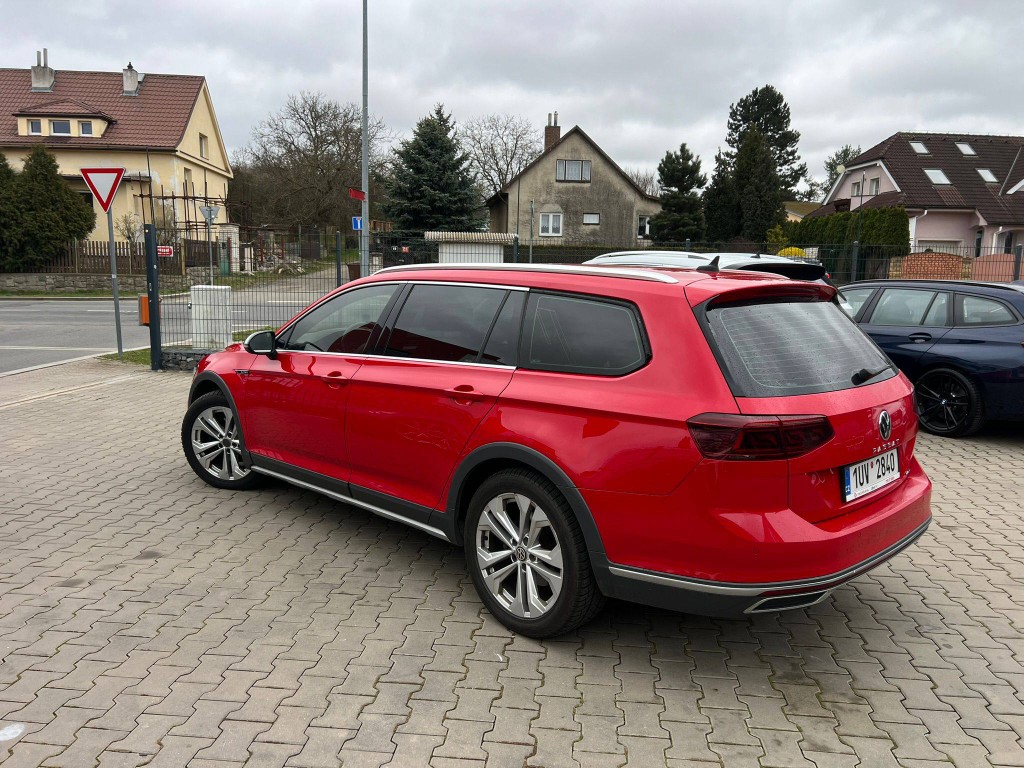 VW Passat Alltrack 4MOTION 13