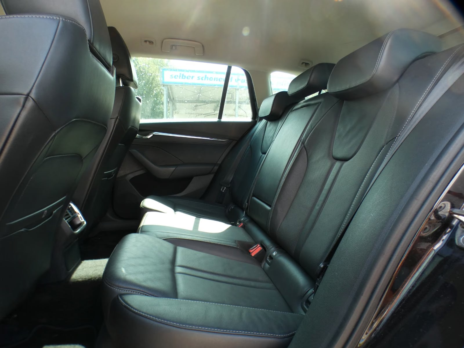 Skoda Octavia 2.0 2020 10
