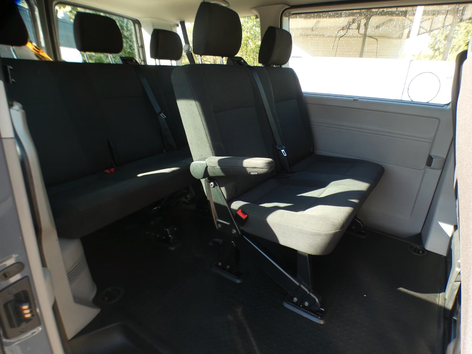 Volkswagen T6 Caravelle 2.0 2017 15