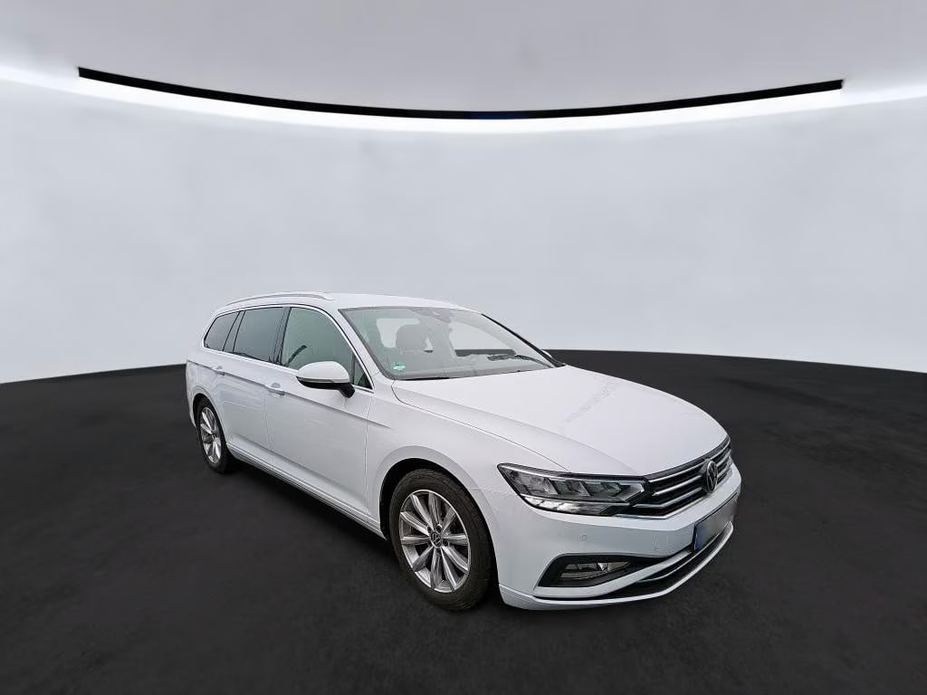 Volkswagen Passat Variant 2.0 2022 2