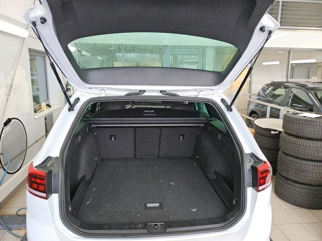 Volkswagen Passat Variant 2.0 2022 7