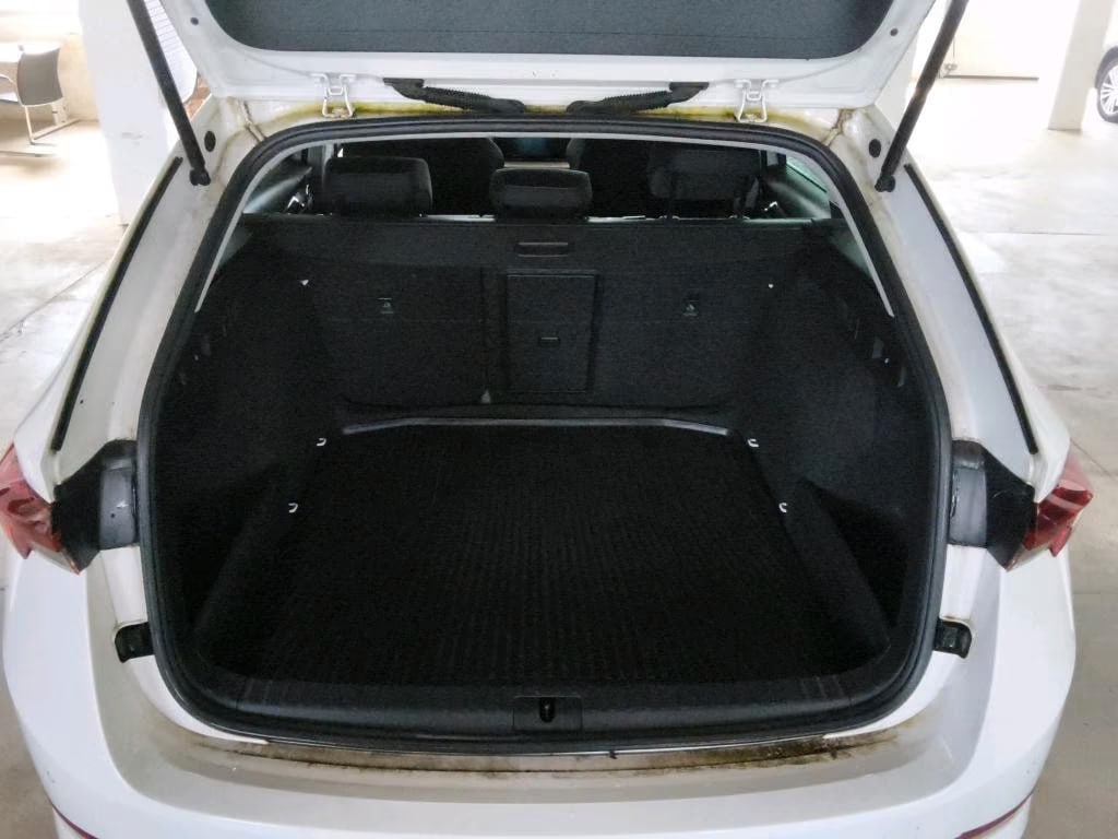 Skoda Octavia 2.0 2021 7