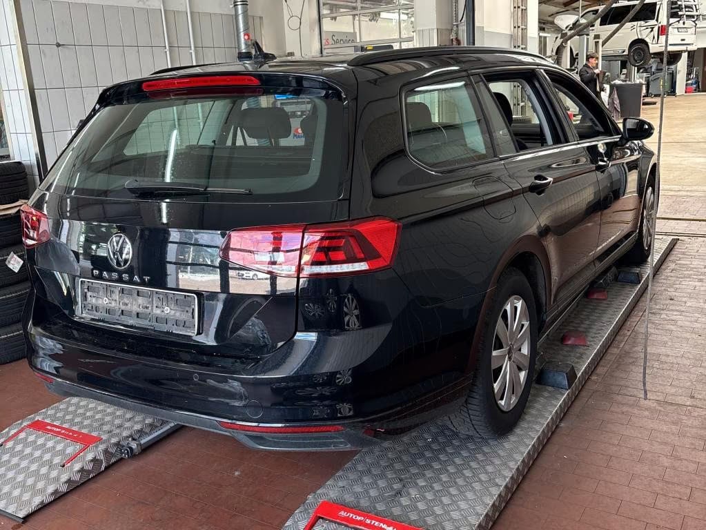 Volkswagen Passat Variant 2.0 2023 4