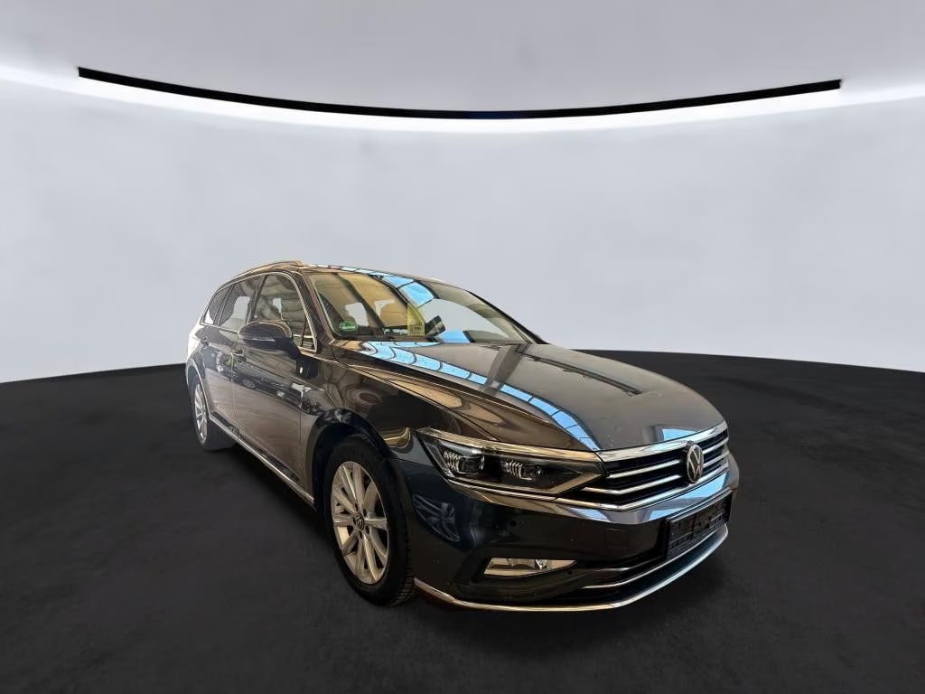 Volkswagen Passat Variant 2.0 2024 2