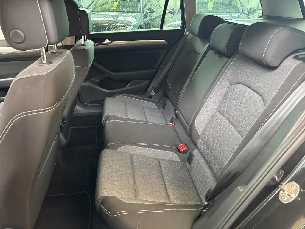 Volkswagen Passat Variant 2.0 2024 6