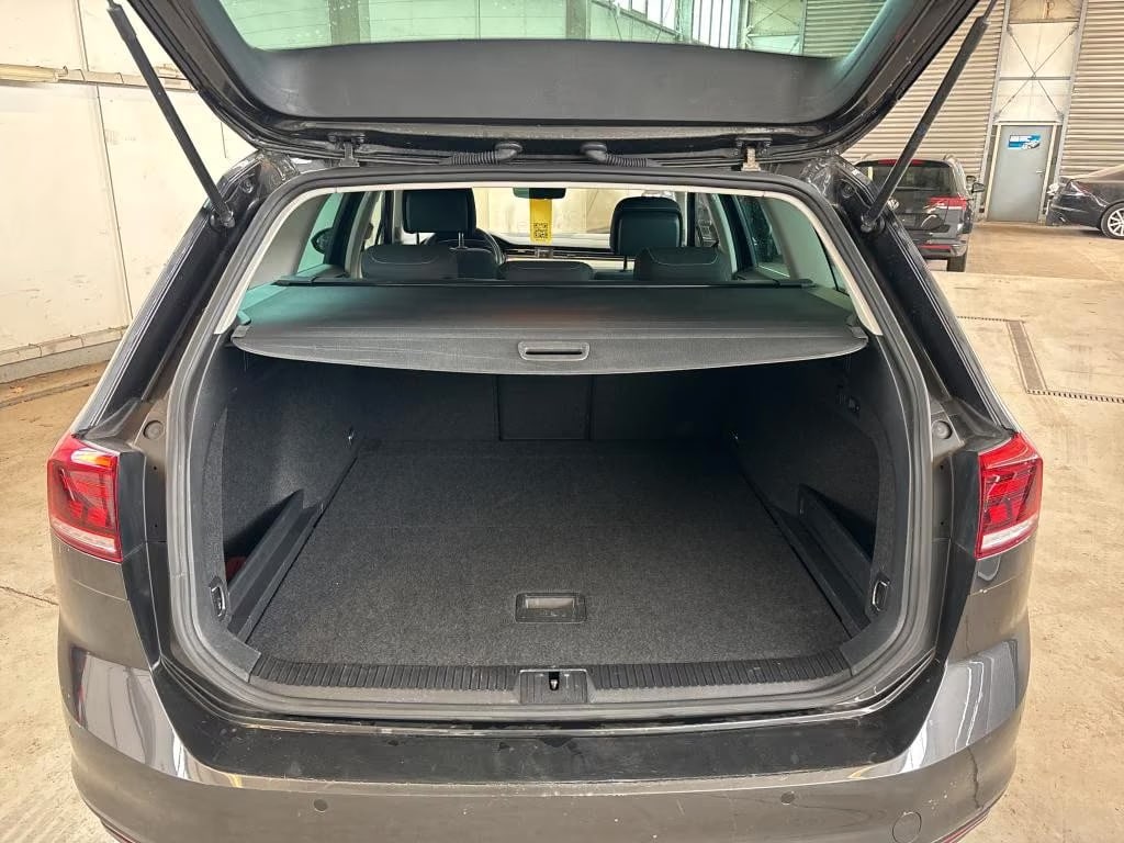 Volkswagen Passat Variant 2.0 2024 7