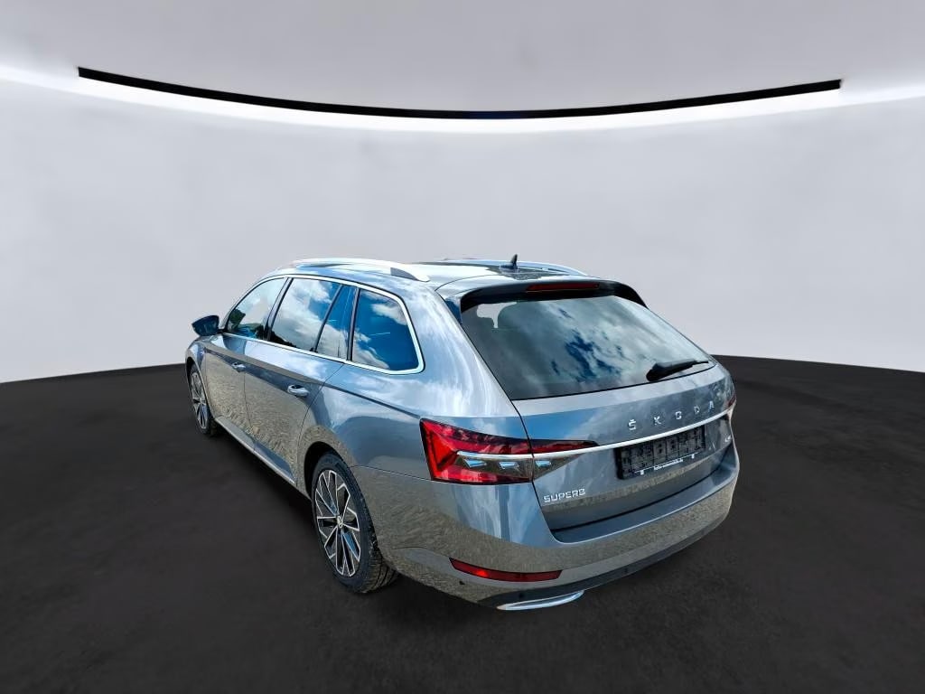 Skoda Superb 2.0 2023 3