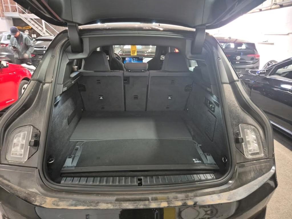 BMW iX 2023 7