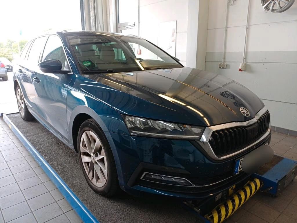 Skoda Octavia 2.0 2022 2