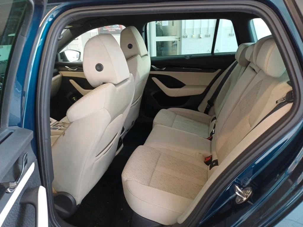 Skoda Octavia 2.0 2022 6