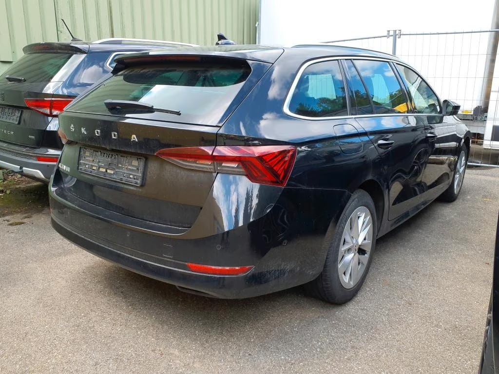 Skoda Octavia 2.0 2022 4