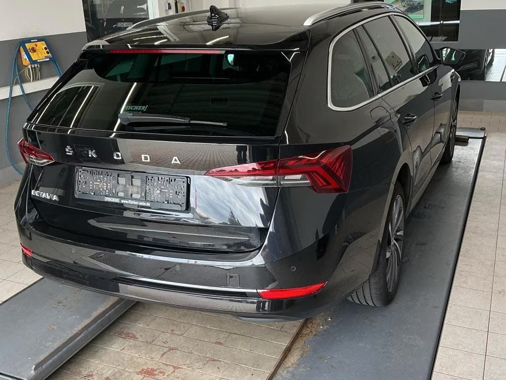 Skoda Octavia 2.0 2022 4