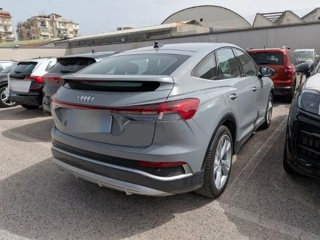 Audi Q4 e-tron 2024 3