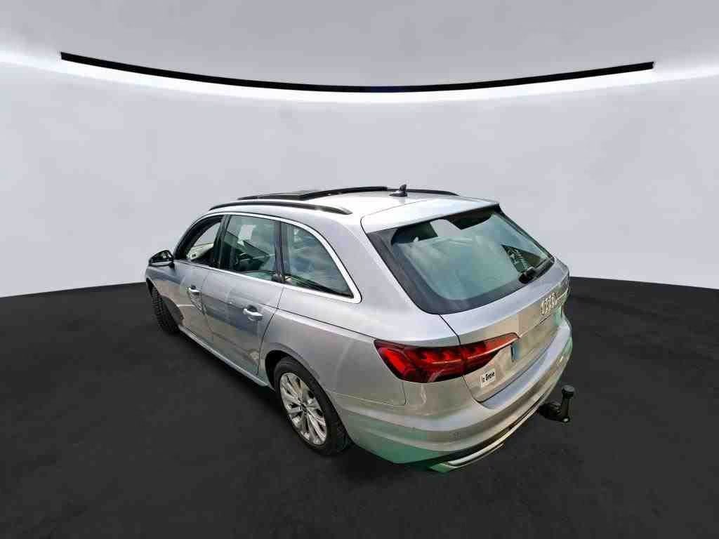 Audi A4 2.0 2021 4