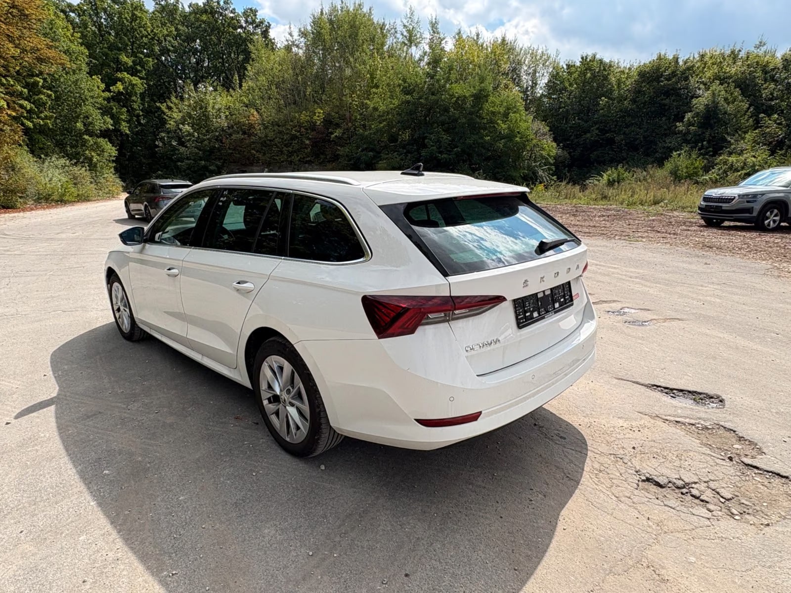 Skoda Octavia 2.0 2024 7