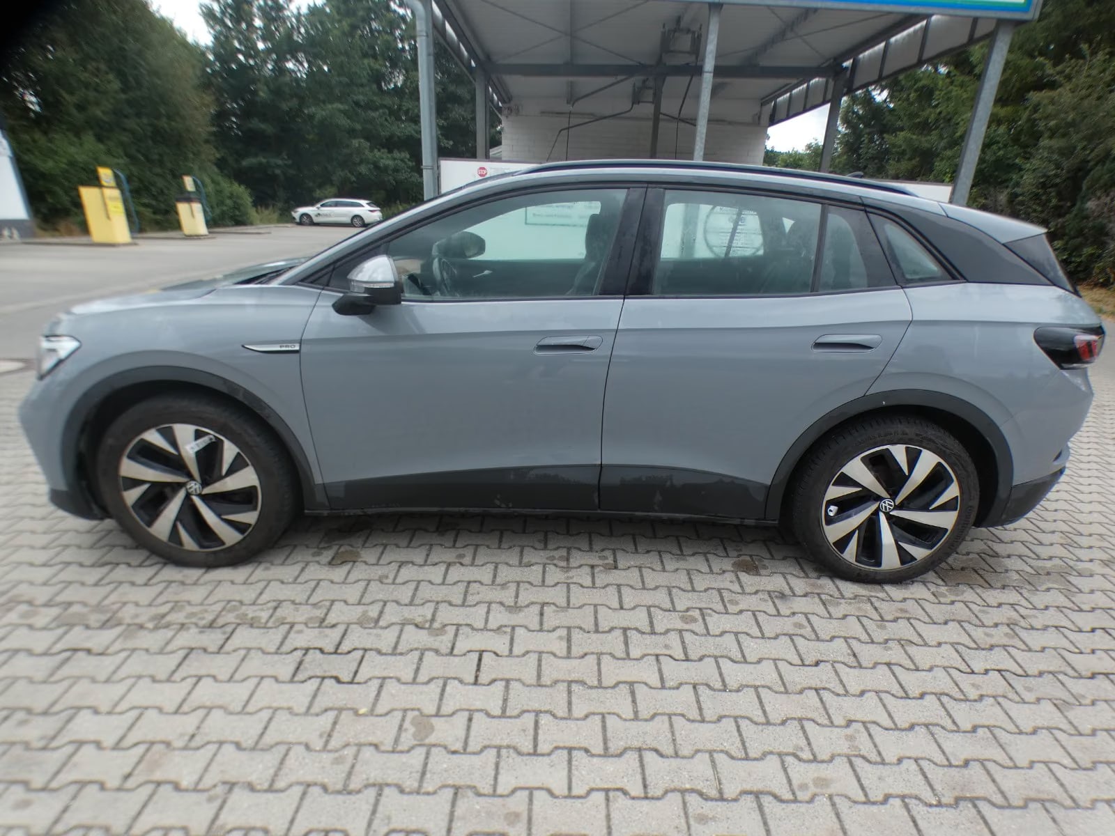 Volkswagen ID.4 2022 8