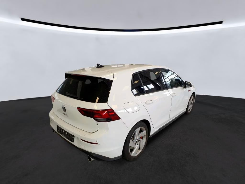 Volkswagen Golf 2.0 2023 4