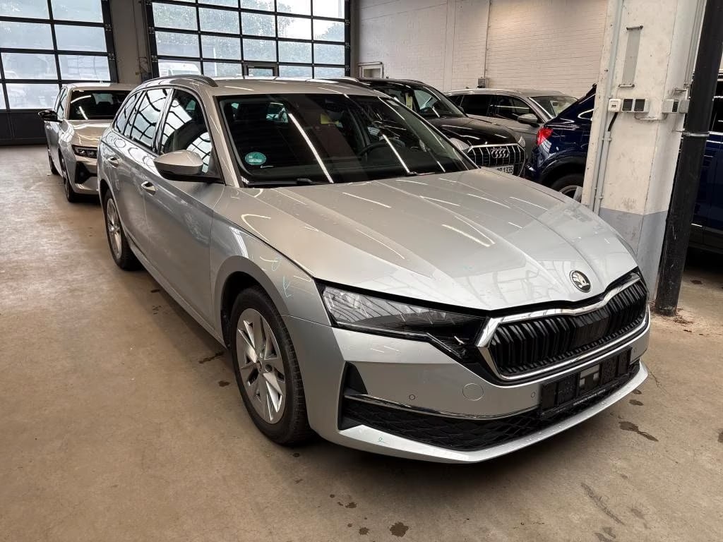 Skoda Octavia 2.0 2024 2