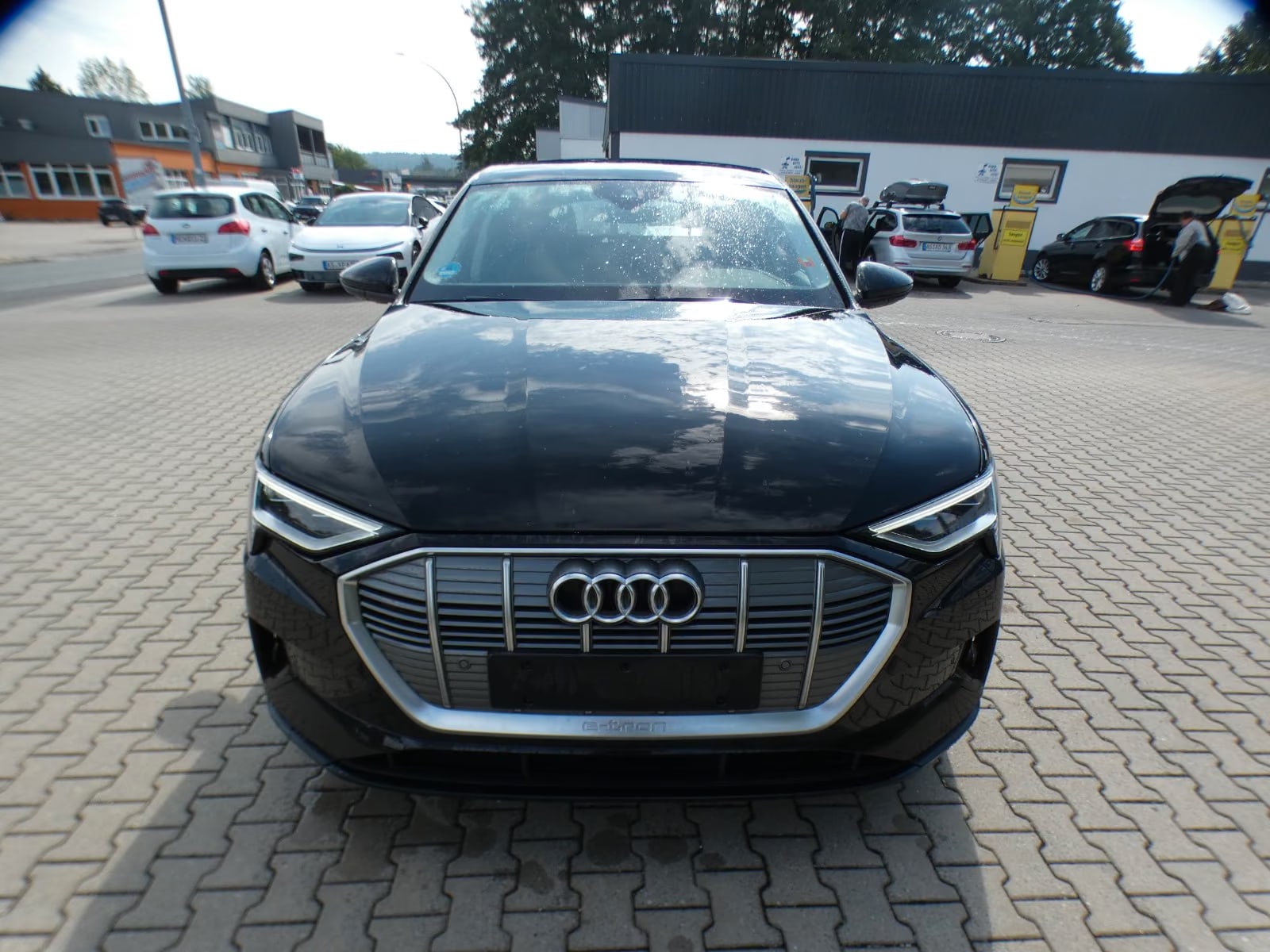 Audi e-tron 2023 2