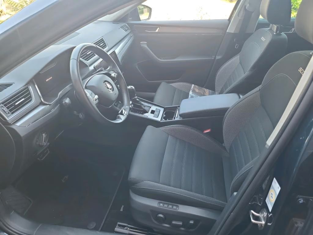Skoda Superb 2.0 2022 6