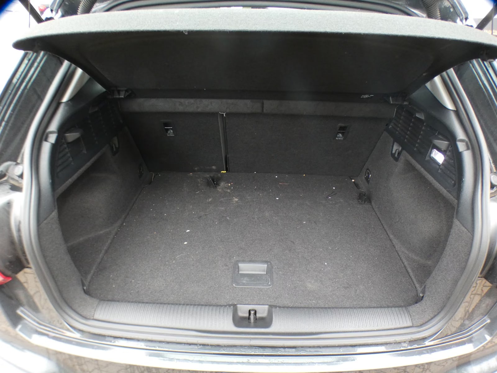Audi Q2 2.0 2023 12