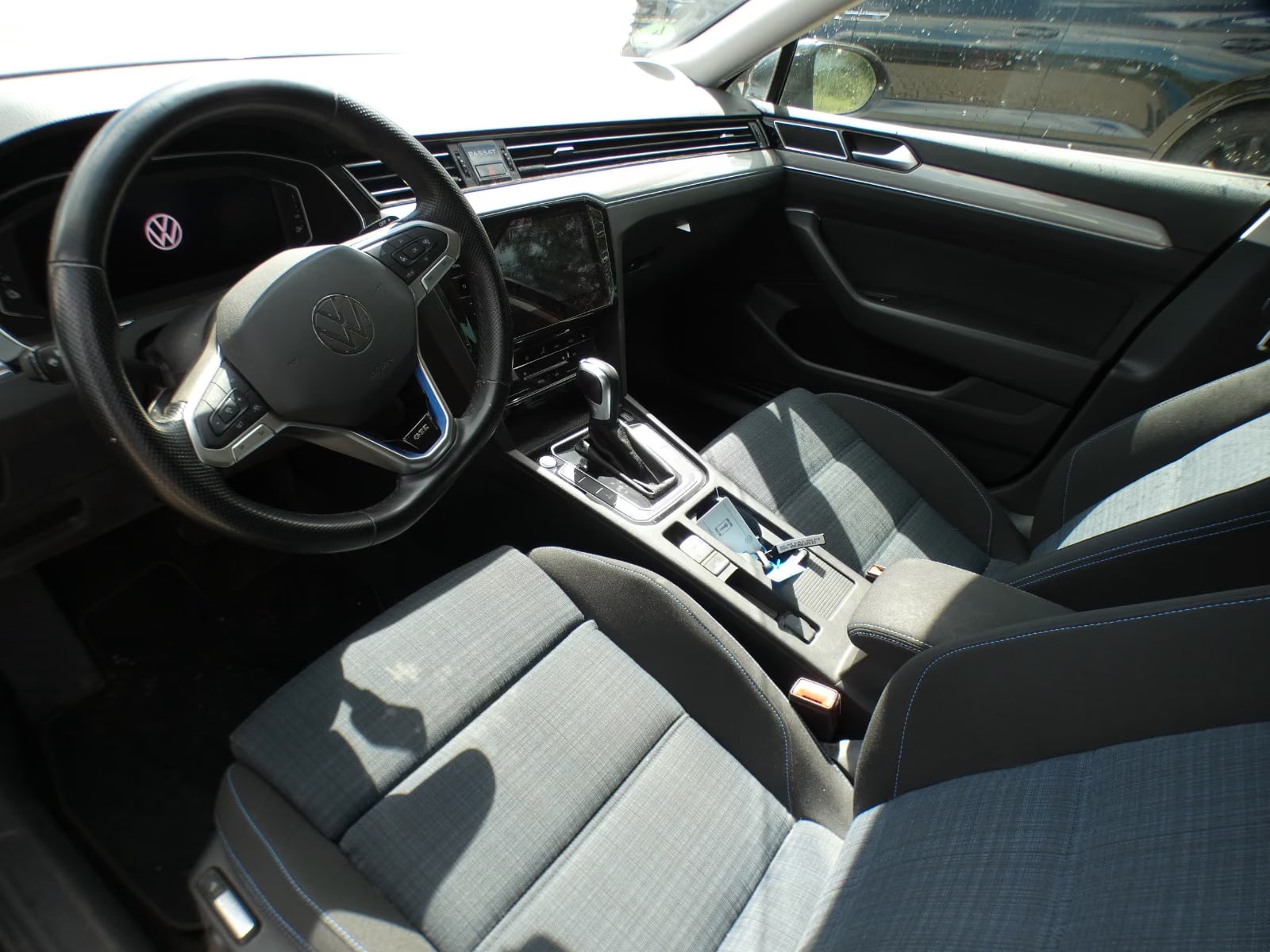 Volkswagen Passat Variant 1.4 2021 9
