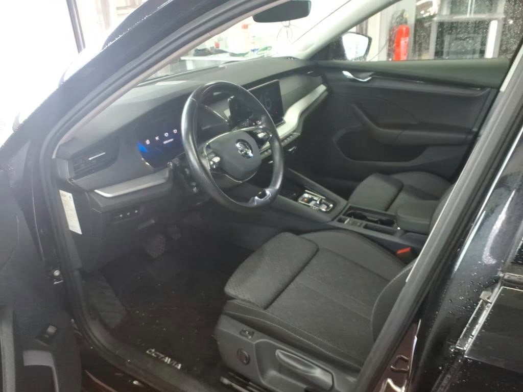 Skoda Octavia 2.0 2022 5