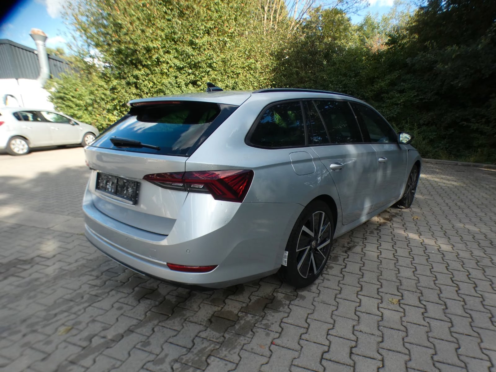 Skoda Octavia 2.0 2023 5