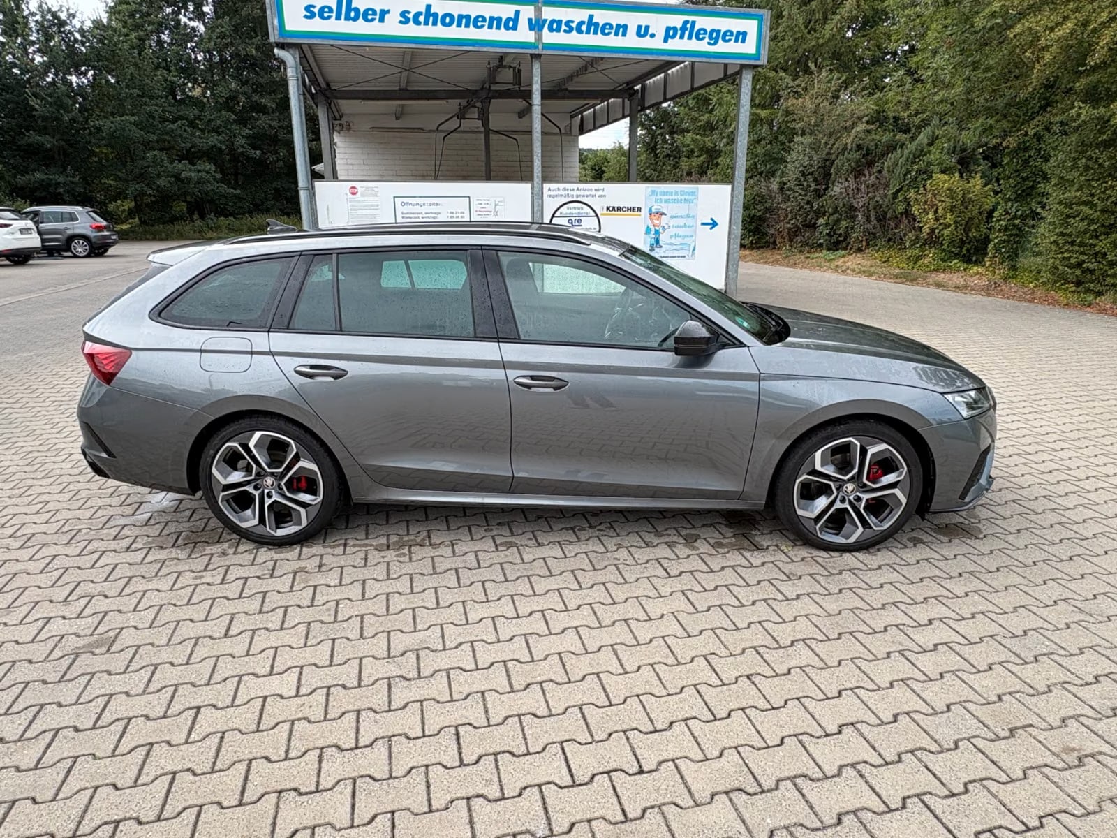 Skoda Octavia 2.0 2023 4