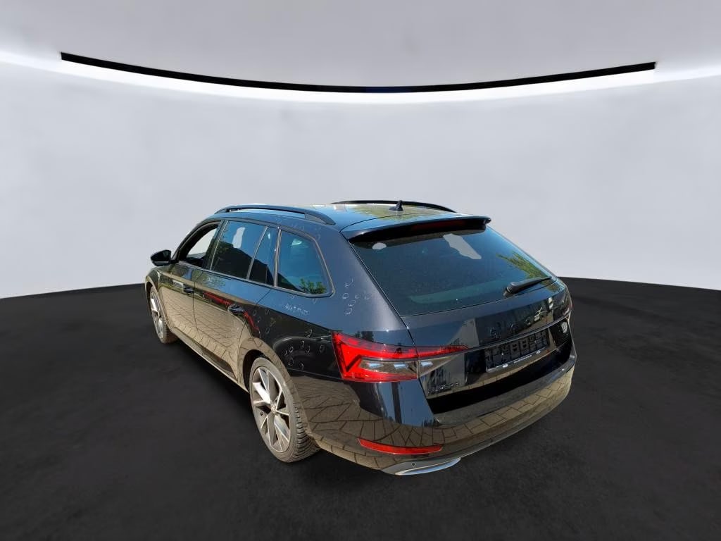 Skoda Superb 2.0 2023 3