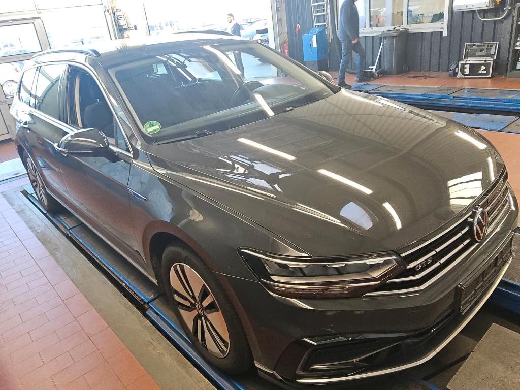 Volkswagen Passat Variant 1.4 2020 2