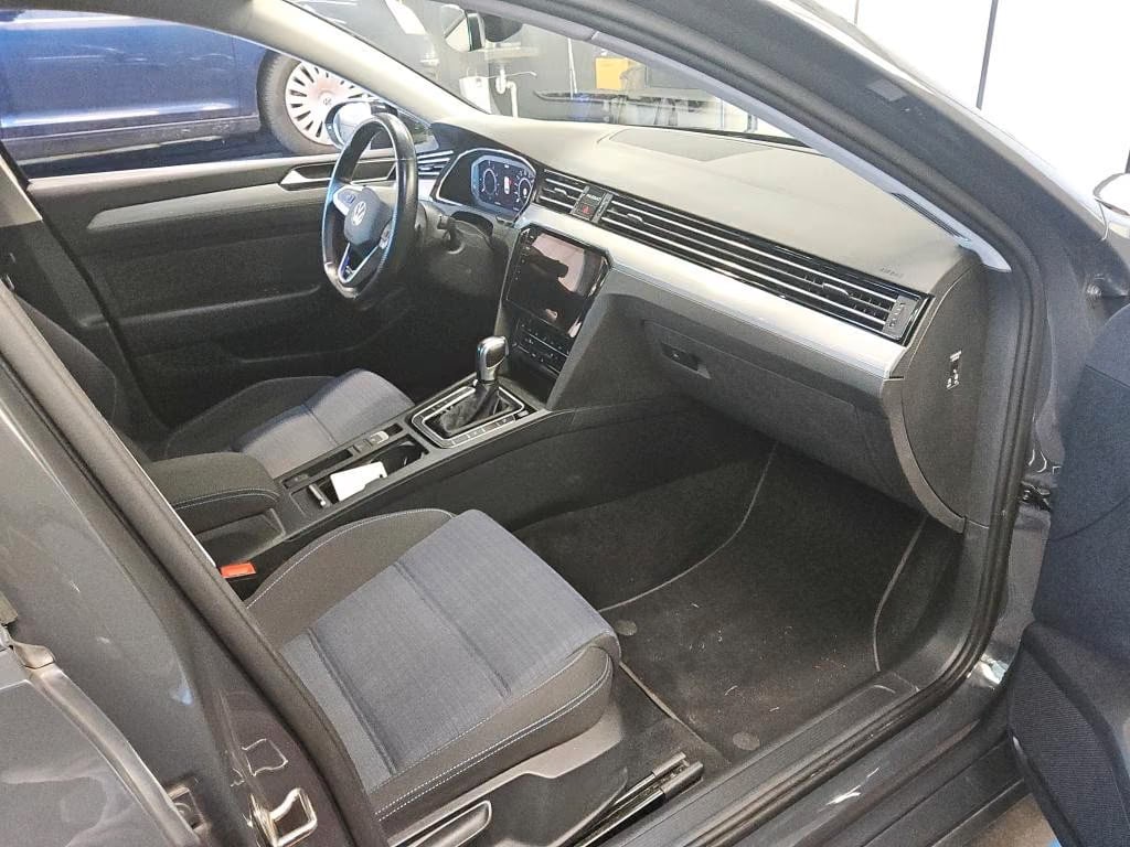 Volkswagen Passat Variant 1.4 2020 5