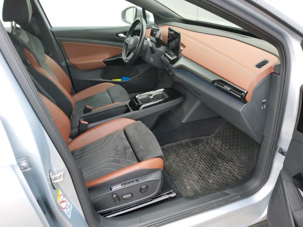 Volkswagen ID.4 2023 5
