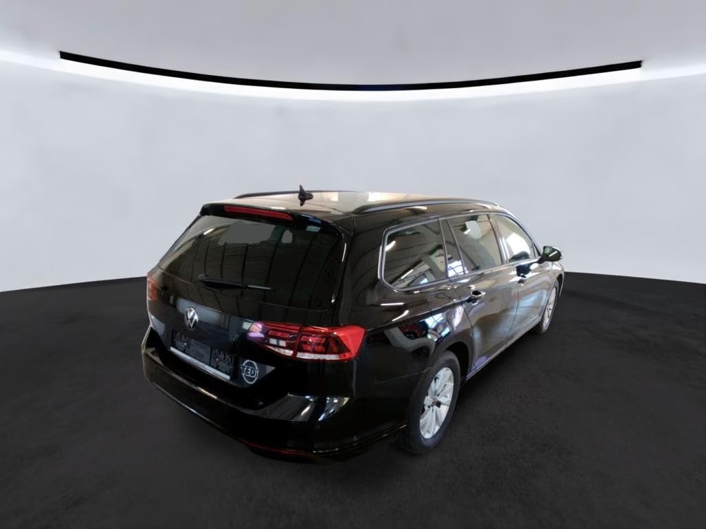 Volkswagen Passat Variant 2.0 2021 4